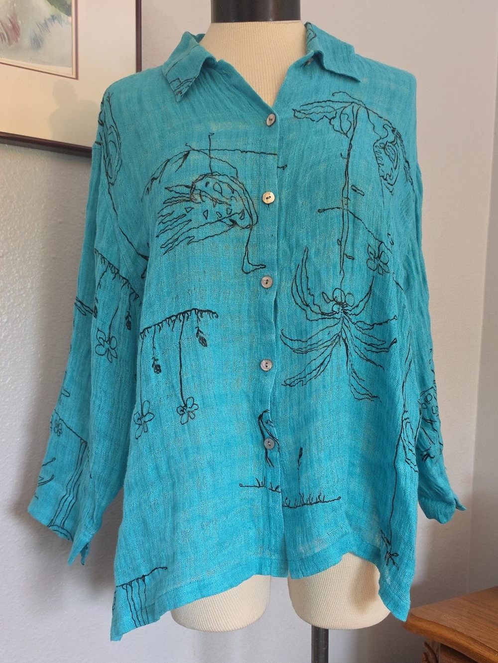 Chico's 100% Linen Gauzy Artsy Boxy Fit Blouse Beachy Coastal Resortwear Cruise